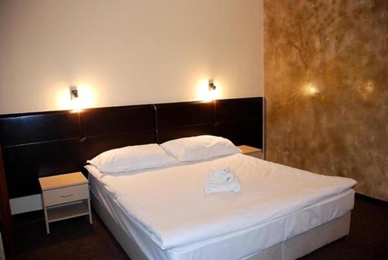 Hotel Rodina Bansko Exteriör bild