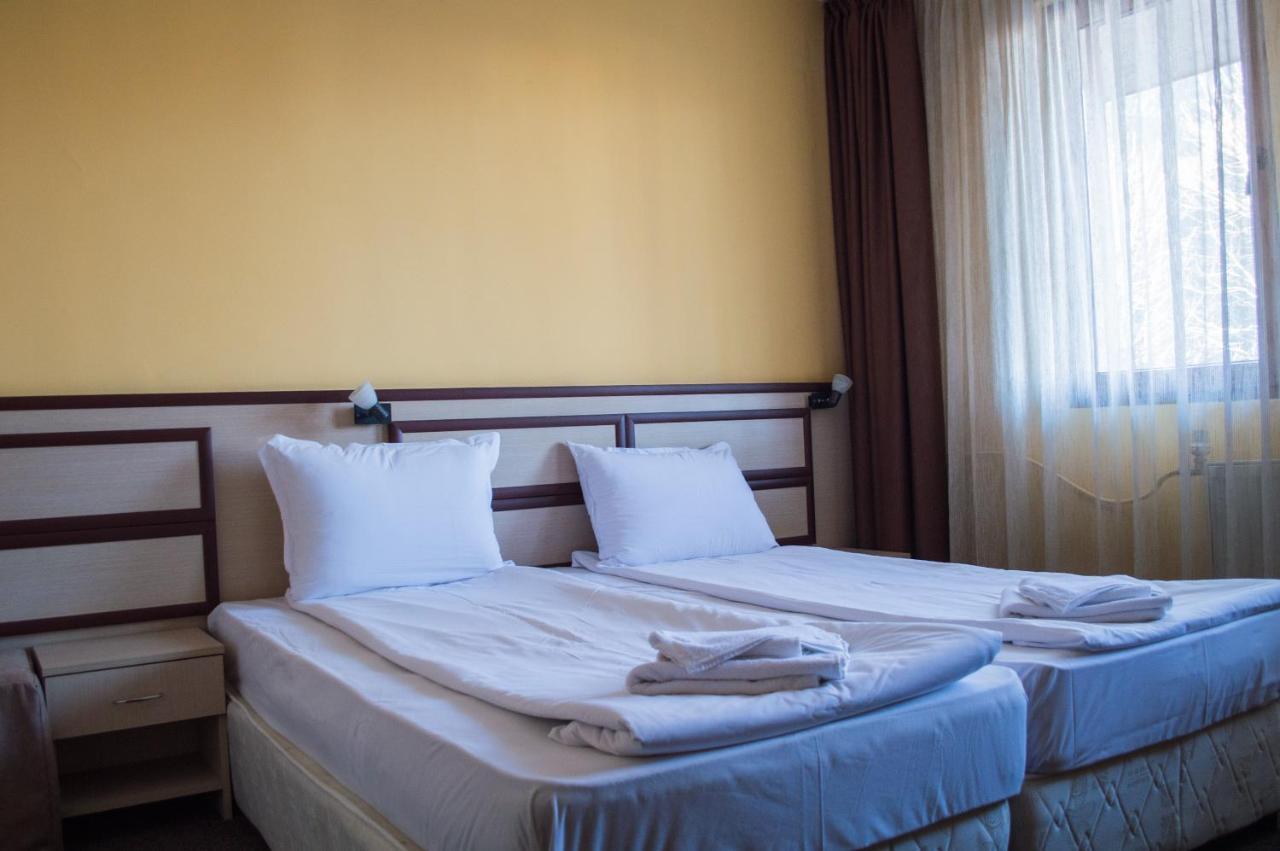 Hotel Rodina Bansko Exteriör bild