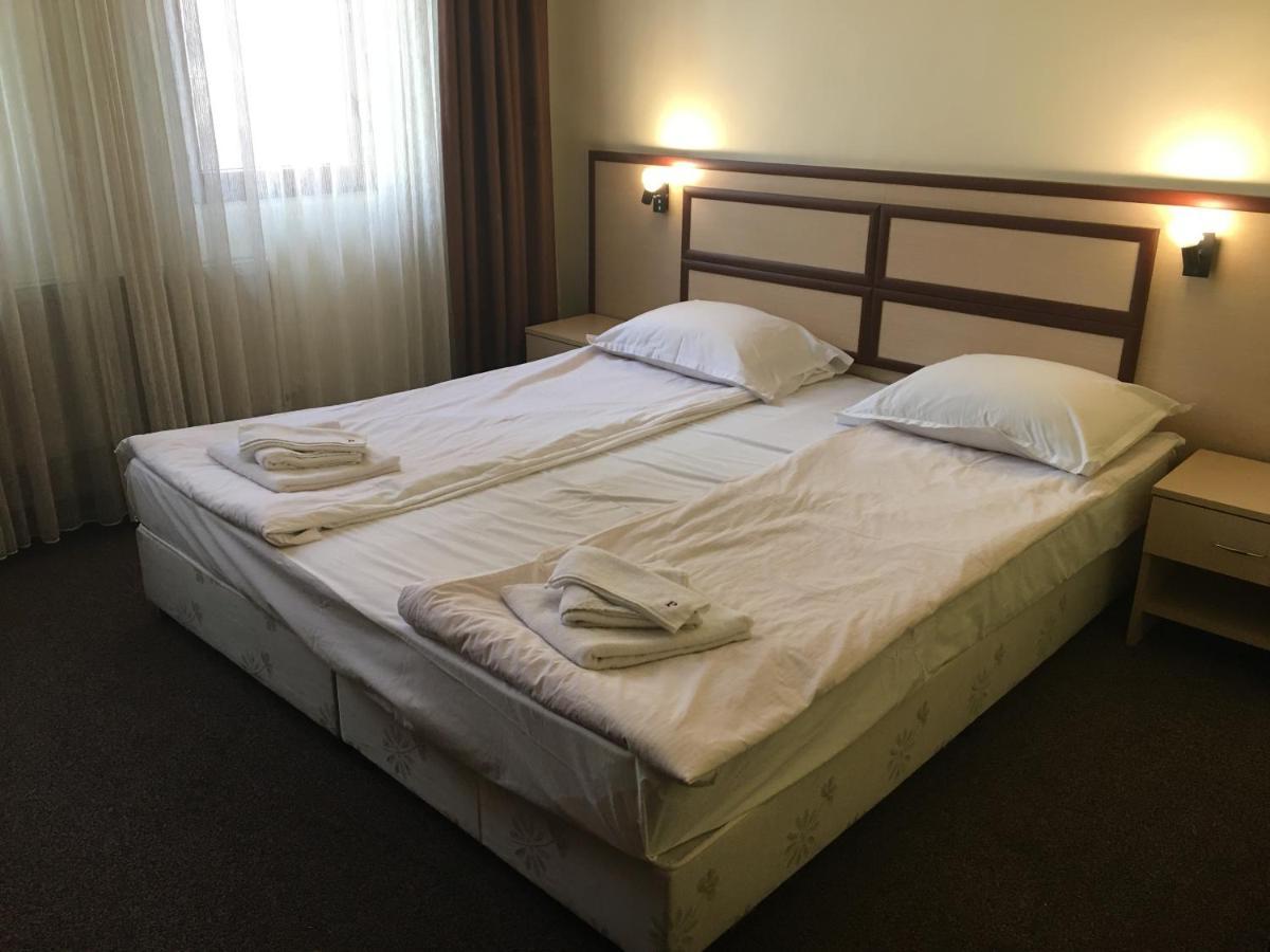 Hotel Rodina Bansko Exteriör bild